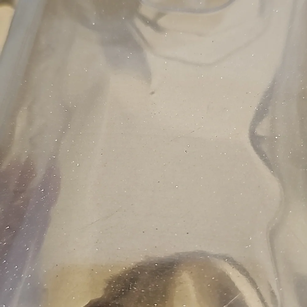 Screen Protector and one case note 9